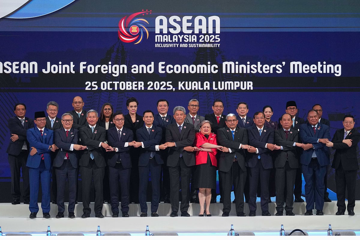 East Timor formally admitted to ASEAN in group’s first expansion since 1990s