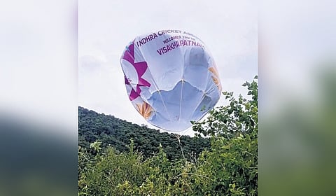 Severe cyclone Monthas gusty winds carry ICC Womens Cricket World Cup 2025 promotional tethered balloon from Visakhapatnam to Odisha