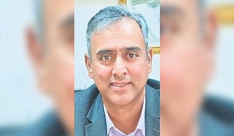 Rao inspected the stretch from Navarang Theatre to 10th Cross Junction, covering approximately 700 metres.