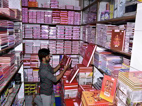 GST collections rise 4.6% to Rs 1.95 lakh crore in October
