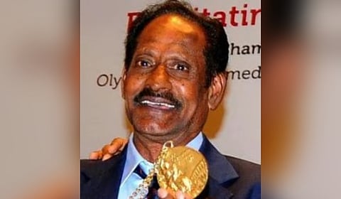 goalkeeper Manuel Frederick