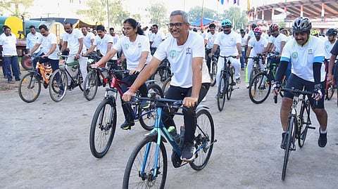 As part of Vigilance Awareness Week - 2025, ACB director general Atul Singh flagged off a cycle rally.