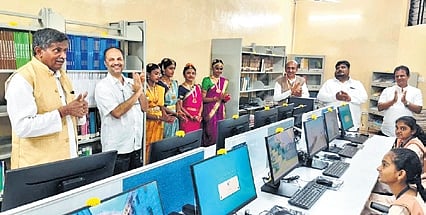 Udupi Shree Admar Mutt Education Council honorary secretary Dr A P Bhat speaking after inaugurating a virtual lab.