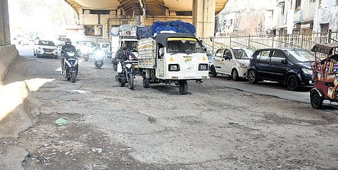 The operation includes removal of debris from road surfaces, filling potholes on priority, repairing and upgrading road signage and carrying out other essential maintenance tasks.