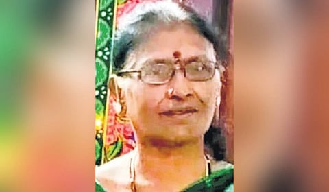 The victim was identified as Srilakshmi, a resident of New Millennium School Road in Uttarahalli.