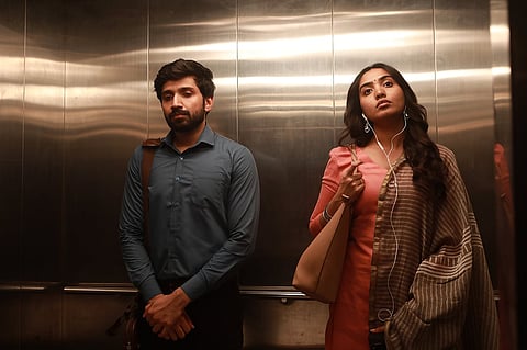 A still from Aaromaley featuring Kishen Das and Shivathmika Rajashekar