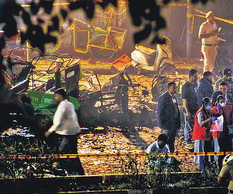 Blast impact points to terror attack, say intel agencies