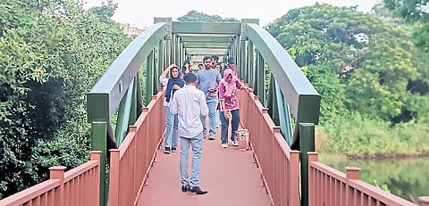 Many visitors said the iron framework beneath the spillway bridge, made from a wood-plastic composite, wobbled with light wind 