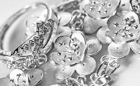 Silver jewellery 
