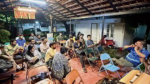 A new film society takes wing from WhatsApp