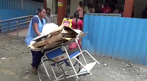 Waste is carried in wheelchairs allegedly meant for patients in Dindigul Medical College hospital.