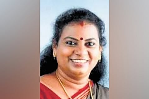 Malini Kurup, a three-term councillor, standing committee chairperson and one-time mayoral aspirant, exploded in anger after being denied the Girinagar seat. 
