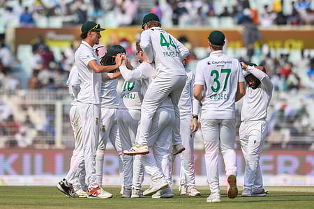 1st Test: Harmer picks 4-21 as South Africa bowl out India for 93 to win by 30 runs