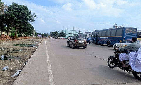 The U-shaped road will span a length of 900 metres inside the Thanjavur new bus stand | Express