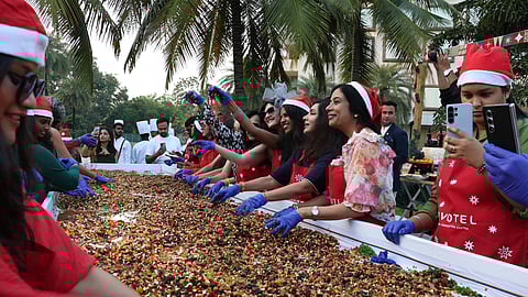 Mixing joy into season