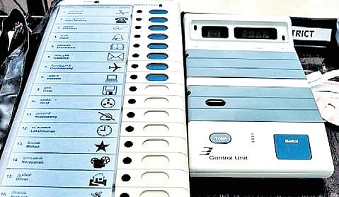 UDF up against rebels in crucial corporation divisions