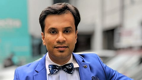 Renowned facial plastic surgeon and author Dr Debraj Shome