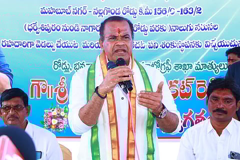 Komatireddy lays foundation for Rs 50 crore four-lane road project in Nalgonda