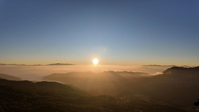 Sunrise from Kapamodzu Peak