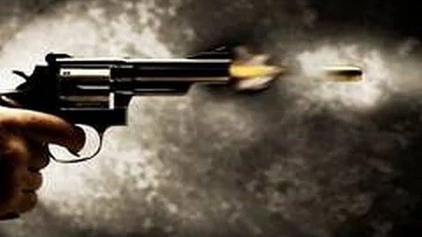 Motorcyle-borne men open fire at AAP leader's house in Punjab's Phagwara; no one injured