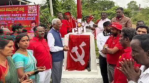 CPI National Secretary D.Raja hoists the party flag in KGF.