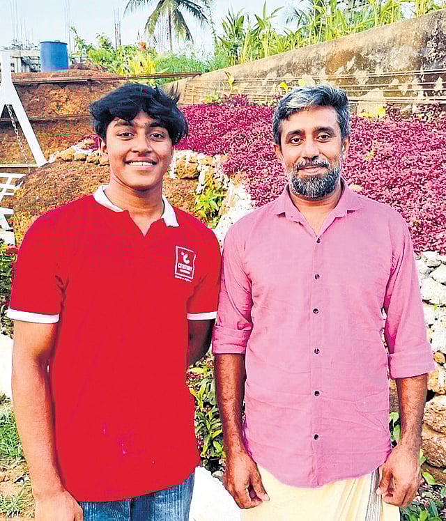 Rasheed Kooriyadath with his 
son Rabiullah