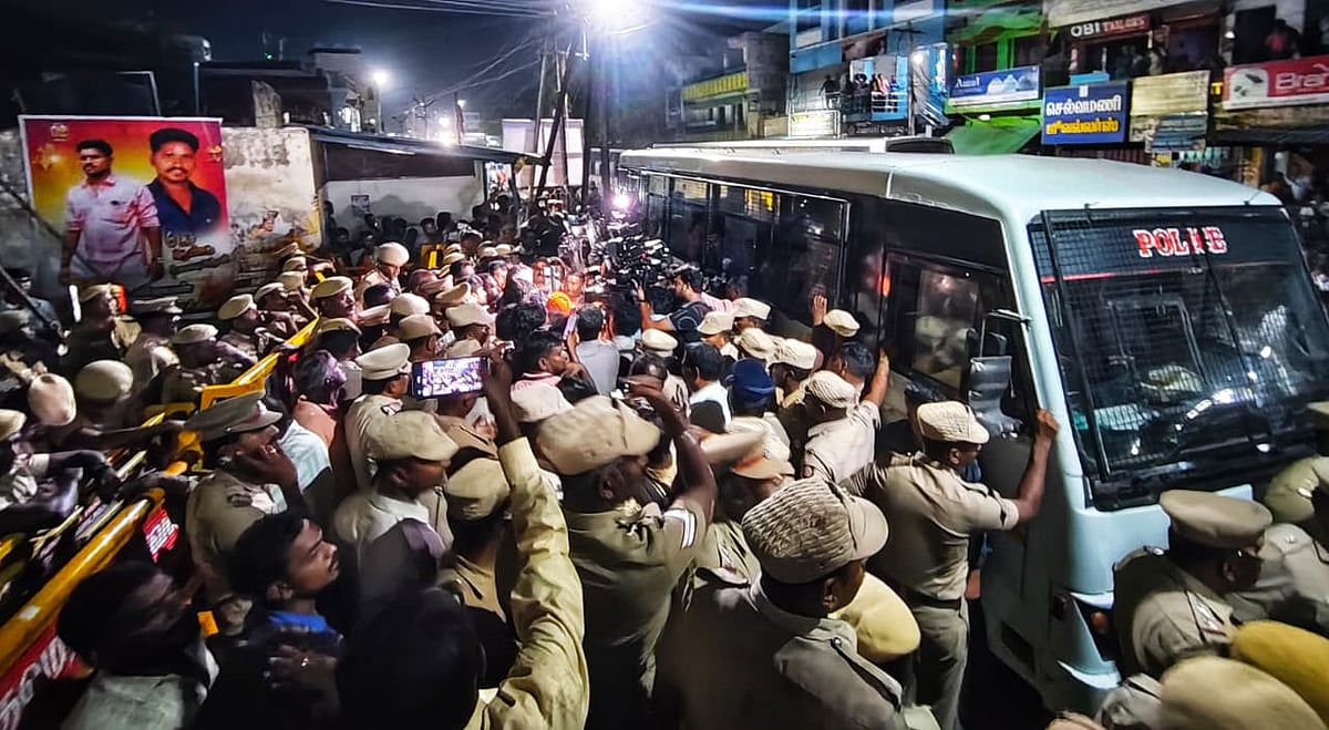 TN Govt moves SC against Madras HC order to allow temple devotees to light lamp near Thiruparankundram Dargah