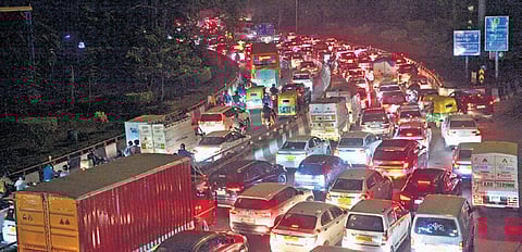 in view of Russian President Vladimir Putin’s visit and huge traffic jam at Dhaula Kuan due to strict security arrangements on Thursday 