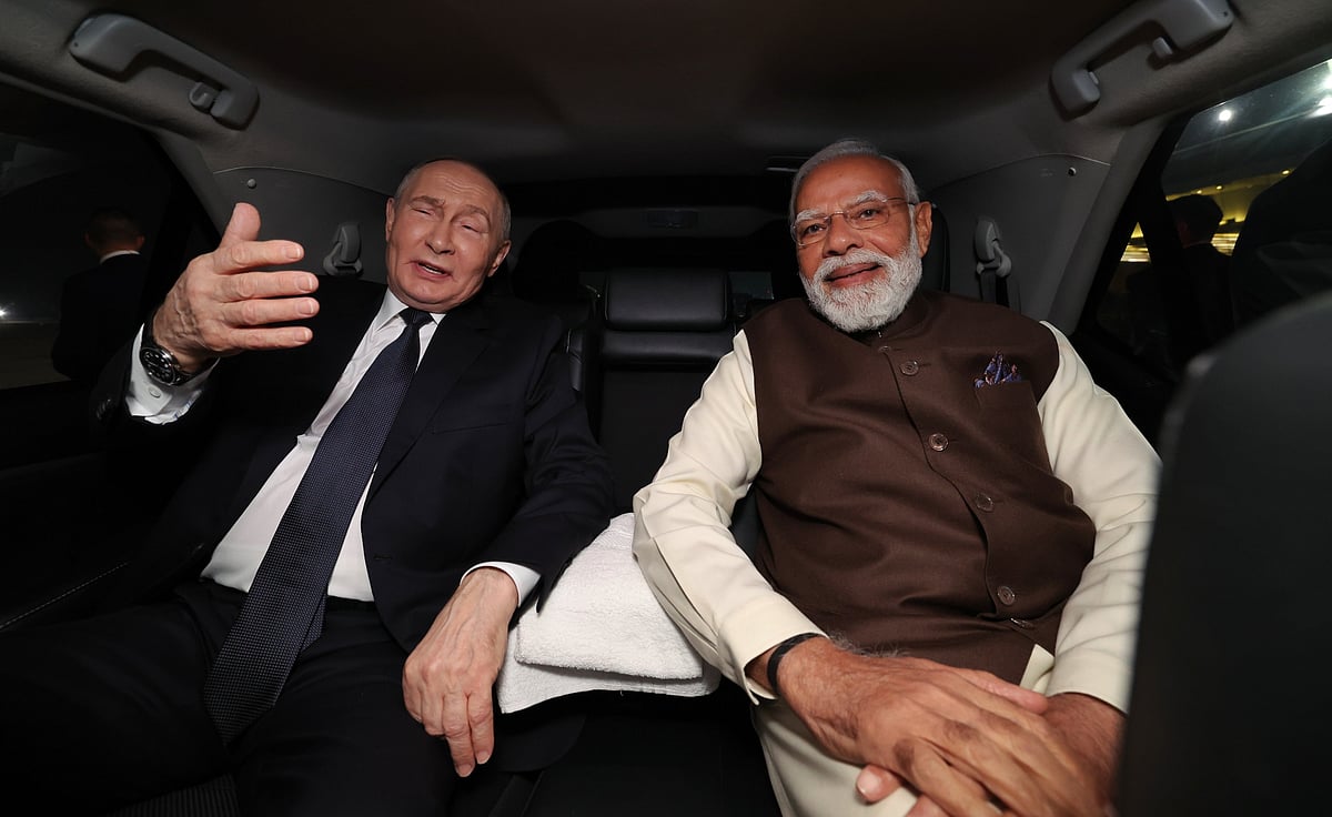 Modi greets Putin with rare red-carpet welcome, hails 'time-tested India-Russia friendship'