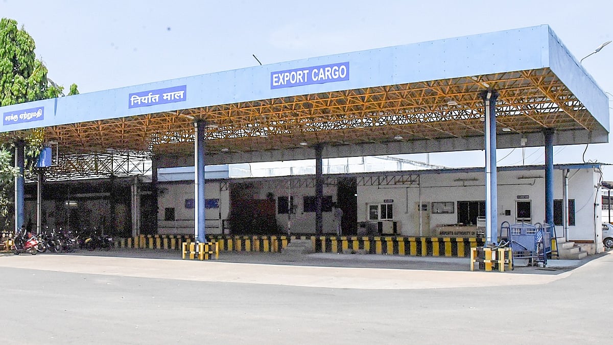 Ops floundering, AAI may hand over air courier service to private players
