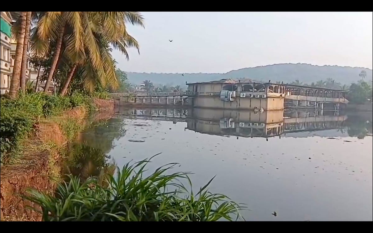 Fire erupted on dance floor, says eyewitness