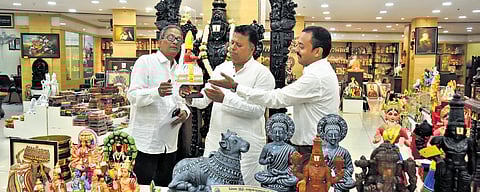 The corporation will offer up to 30% concession on items during the week. 