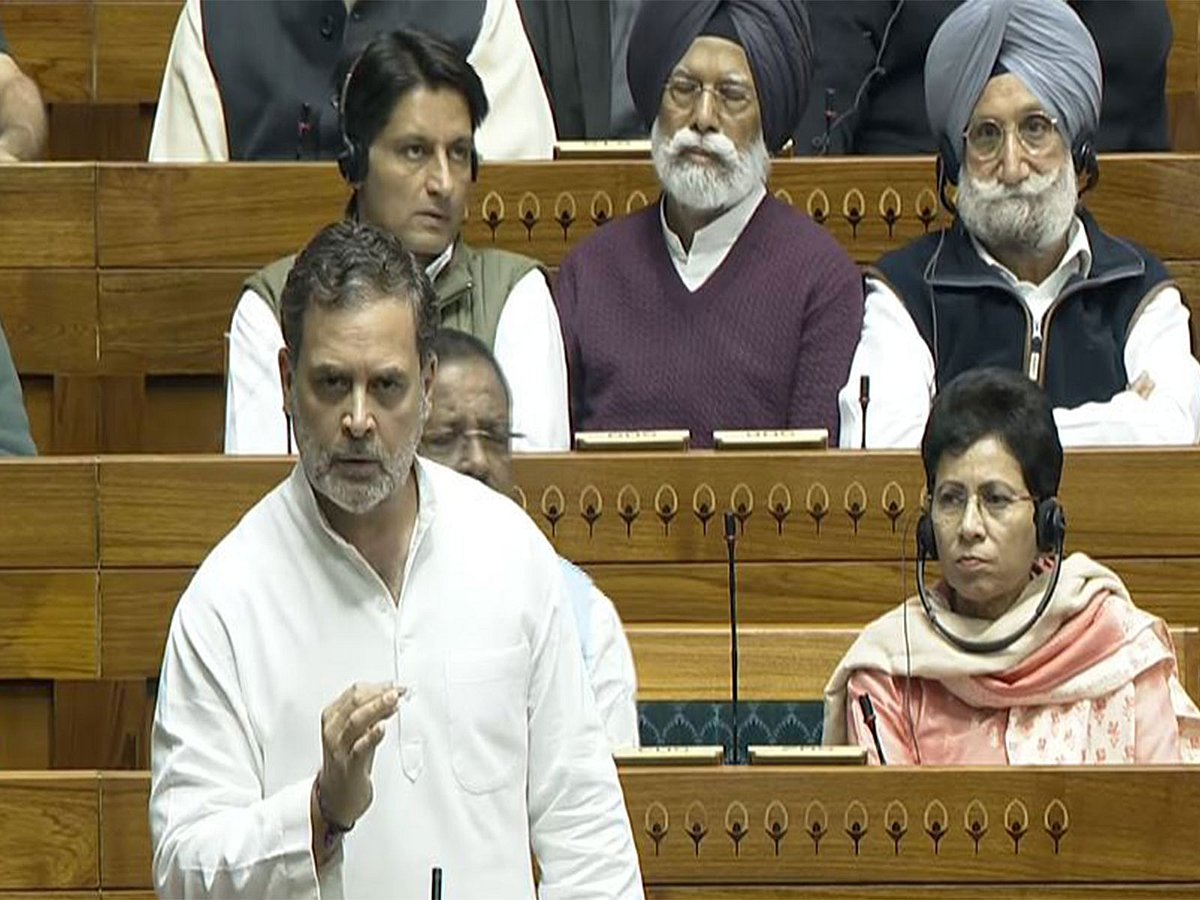 Vote theft anti-national act, says Rahul