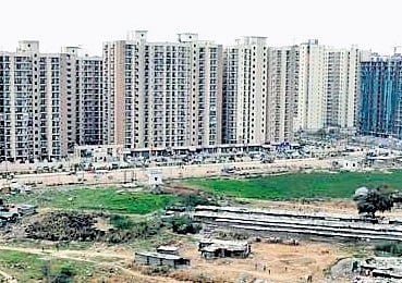 SC orders SIT probe of past CEOs of Noida