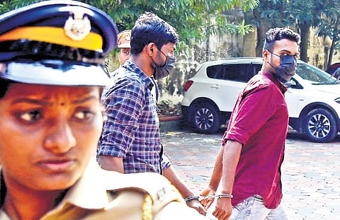 Pradeep and Salim H (Vadival Salim) 