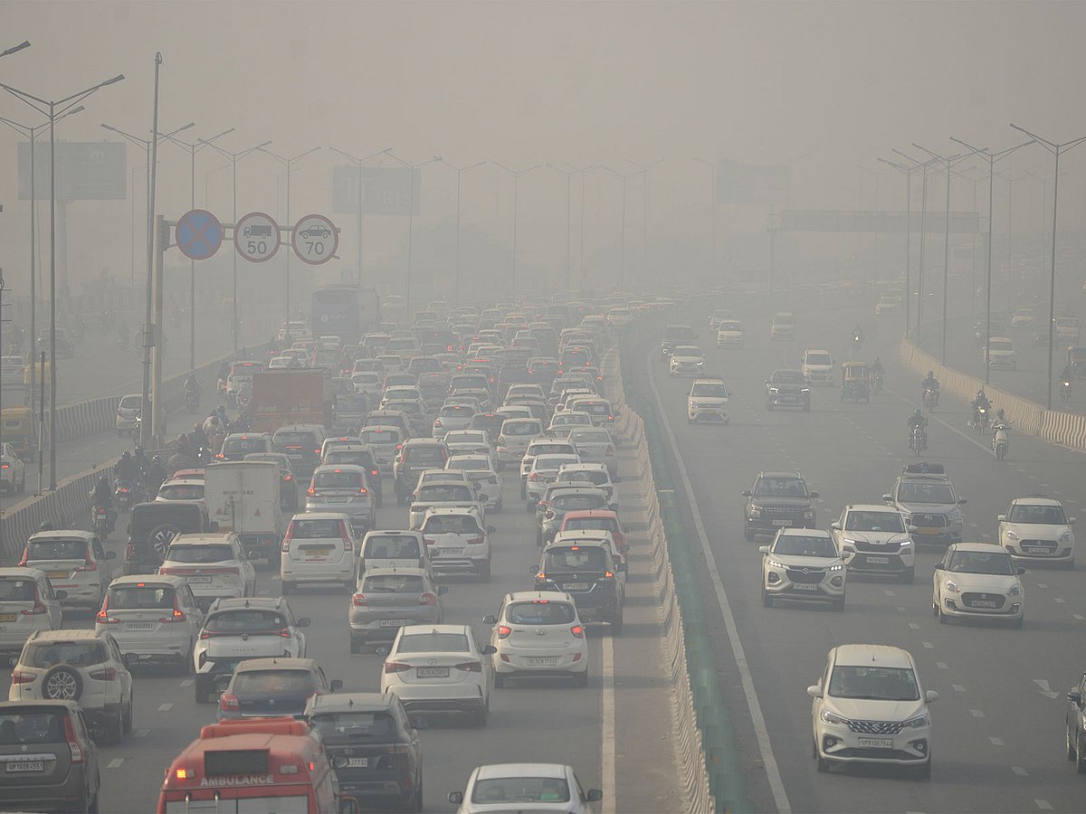 Long-distance bus travel offers cleaner air than polluted cities in winter: Study