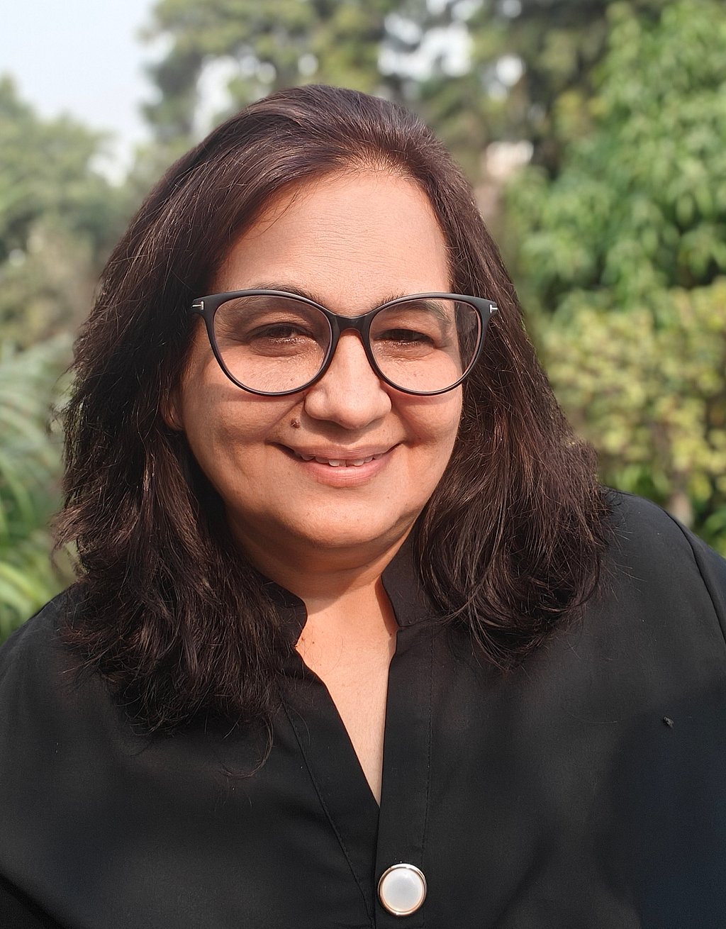 Image source - https://www.newindianexpress.com/cities/chennai/2025/Dec/16/writer-radhika-suri-dives-deep-into-the-mysterious-world-of-mangroves-and-narrates-how-childhood-love-for-nature-became-an-inspiration-for-her-creative-venture-whispers-of-the-mangroves