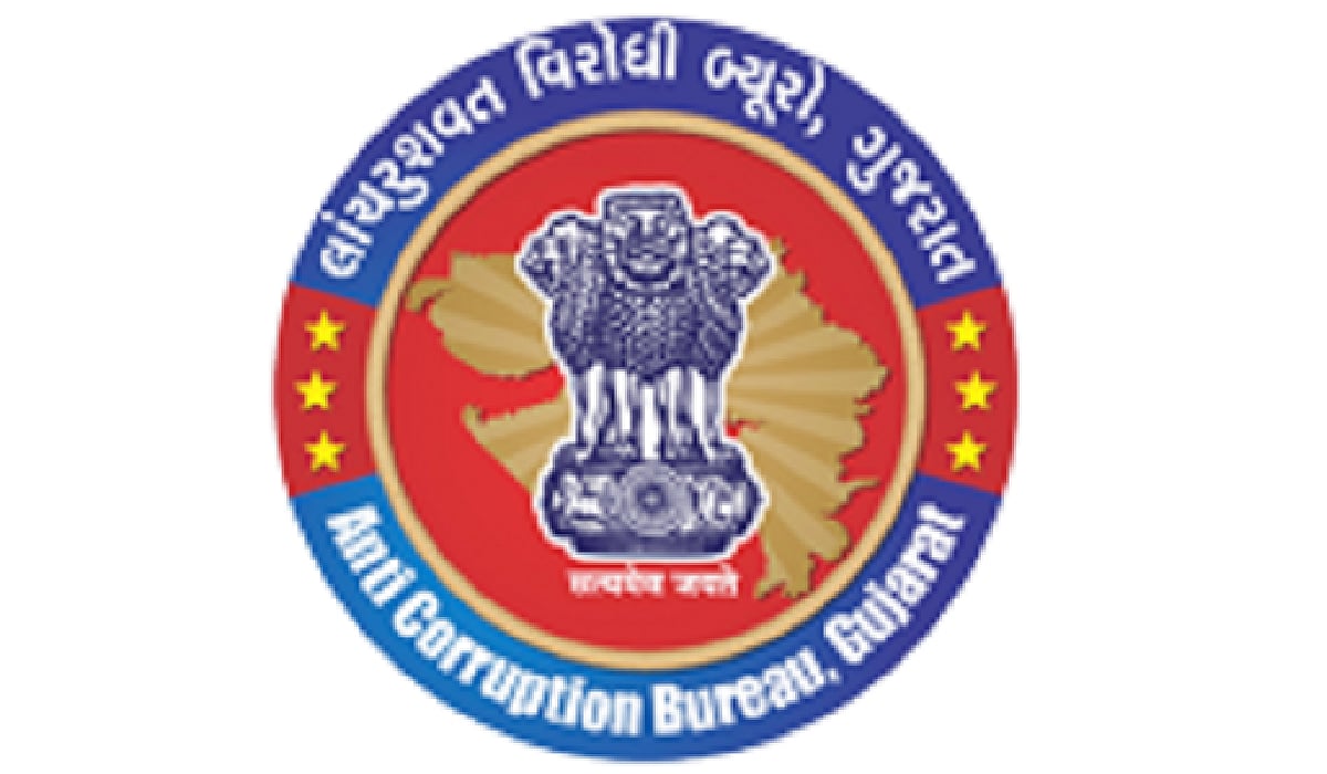 Gujarat ACB nabs CID Inspector, Constable in Rs 30 lakh bribe trap