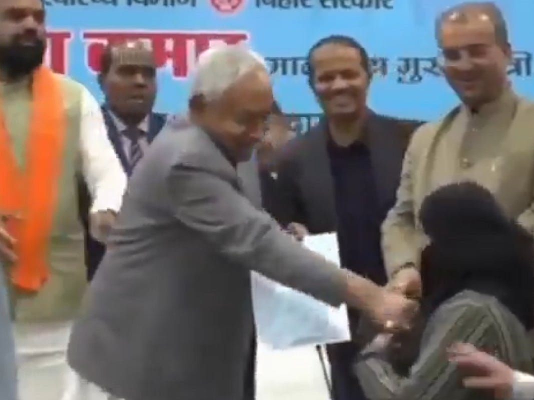 J&K leaders demand apology, resignation after Bihar CM Nitish Kumar pulls down woman doctor's hijab