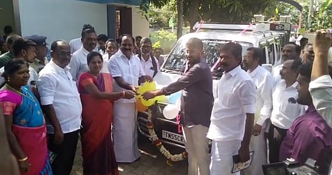 The materials were brought to the school in a procession with traditional drums and formally handed over in the presence of Backward Classes Welfare Minister C V Meyyanathan.