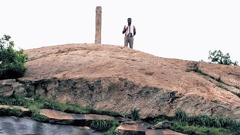The deepathoon atop Thiruparankundram hill  