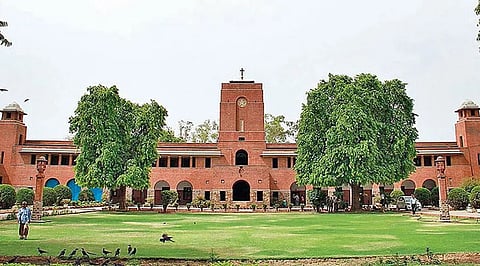 Delhi university