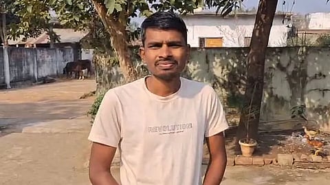 29-year-old farmer Roshan Kude from Maharashtra's Chandrapur was forced to sell his kidney after ballooning debt.