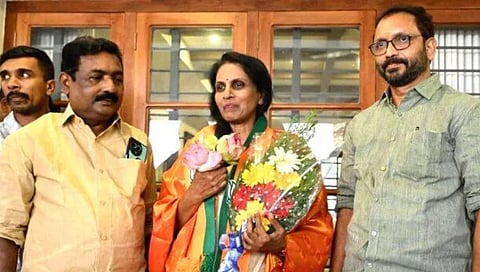Former DGP R Sreelekha with former Kerala BJP chief K Surendran after the party’s victory in the Thiruvananthapuram Corporation elections.
