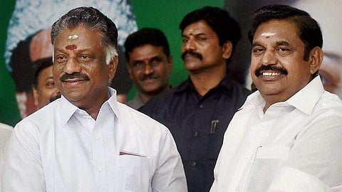 Former chief minister O Panneerselvam (L) and party general secretary Edappadi K Palaniswami.