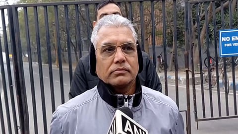 Dilip Ghosh said that, just as Pakistani cricketers are not allowed to play in the Indian Premier League (IPL), players from Bangladesh should also not be permitted to participate in the league.