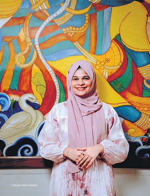 On December 27, Fathima Isthik, another Muslim woman broke the barriers of religion as she sang a verse from the kathakali play ‘Lavanasura Vadham’ at the Porur Siva temple in Malappuram district. 