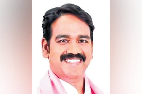 BRS MLC K Naveen Rao appeared before the Special Investigation Team (SIT) on Sunday for questioning in connection with the alleged phone-tapping case