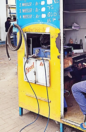 Many ETC centres, operated from petroleum retail outlets, still rely on systems prone to generating fake certificates, sometimes through NIC software.