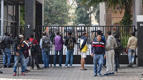 The police have decided to record the statements of Jain's neighbours to ascertain whether they witnessed any part of the searches or the manner in which the ED officials entered the building located on Loudon Street here.